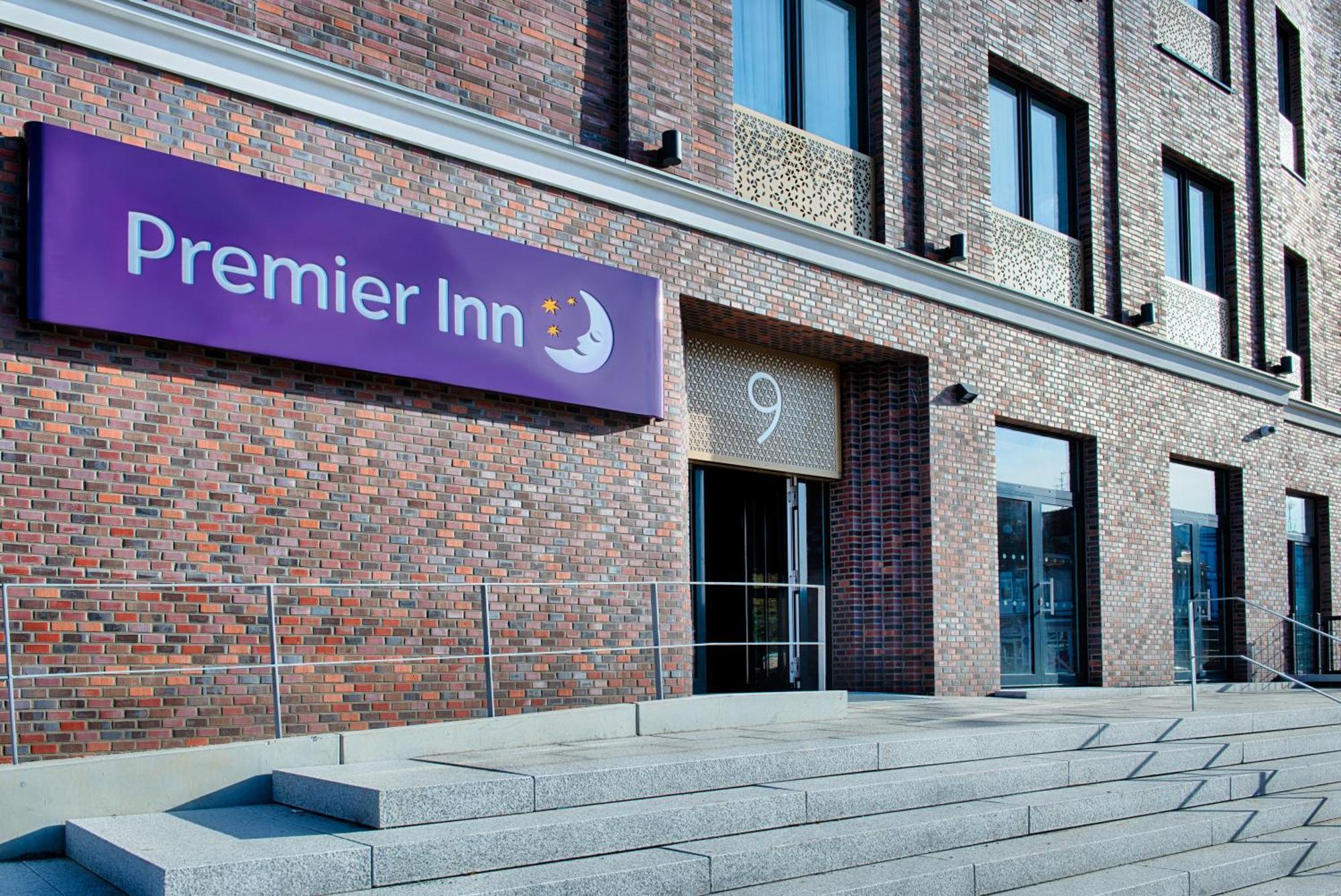 Premier Inn Luebeck City Stadtgraben Экстерьер фото